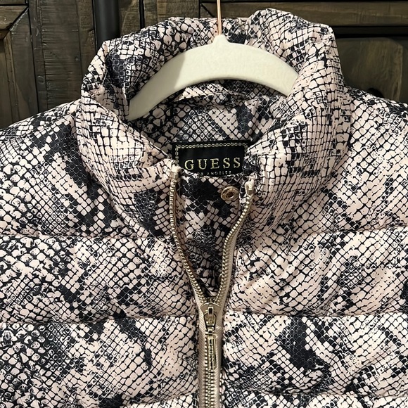 GUESS puffer jacket - Picture 4 of 15